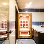 Comfort With Free Wellness And Fitness Centrum Hotel Neutra