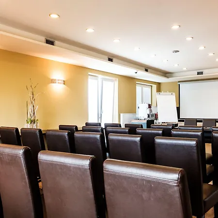 Comfort With Free Wellness And Fitness Centrum 4*