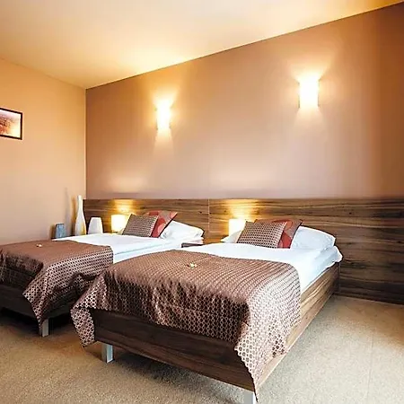 Comfort With Free Wellness And Fitness Centrum Hotel