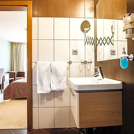 Hotel Comfort With Free Wellness And Fitness Centrum 4*
