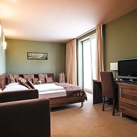 Comfort With Free Wellness And Fitness Centrum Hotel