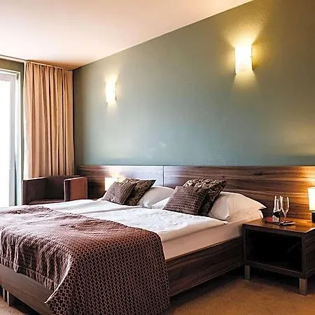 Comfort With Free Wellness And Fitness Centrum 4* Nitra