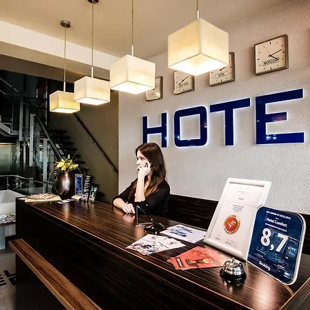 Otel Comfort With Free Wellness And Fitness Centrum Litra