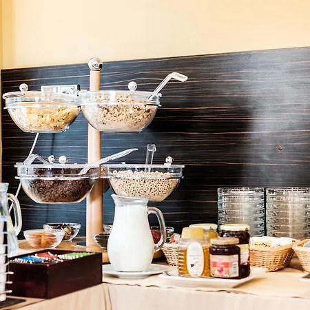 Otel Comfort With Free Wellness And Fitness Centrum Litra