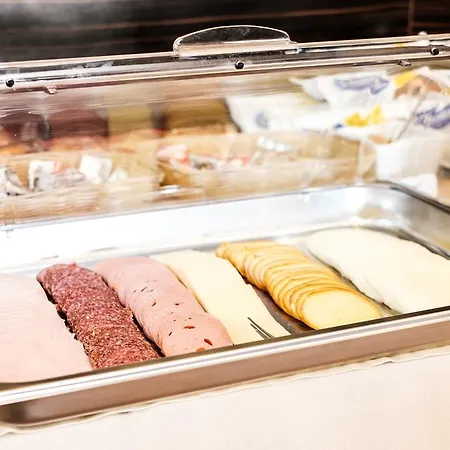 Otel Comfort With Free Wellness And Fitness Centrum