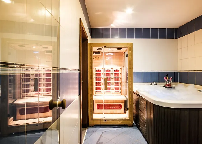 Comfort With Free Wellness And Fitness Centrum فندق نيترا